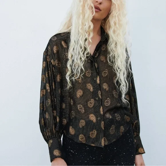 ZARA Gorgeous, Shimmering, Black & Gold Paisley Top with Collar & Cuffs🔥🔥🔥 - Picture 7 of 8